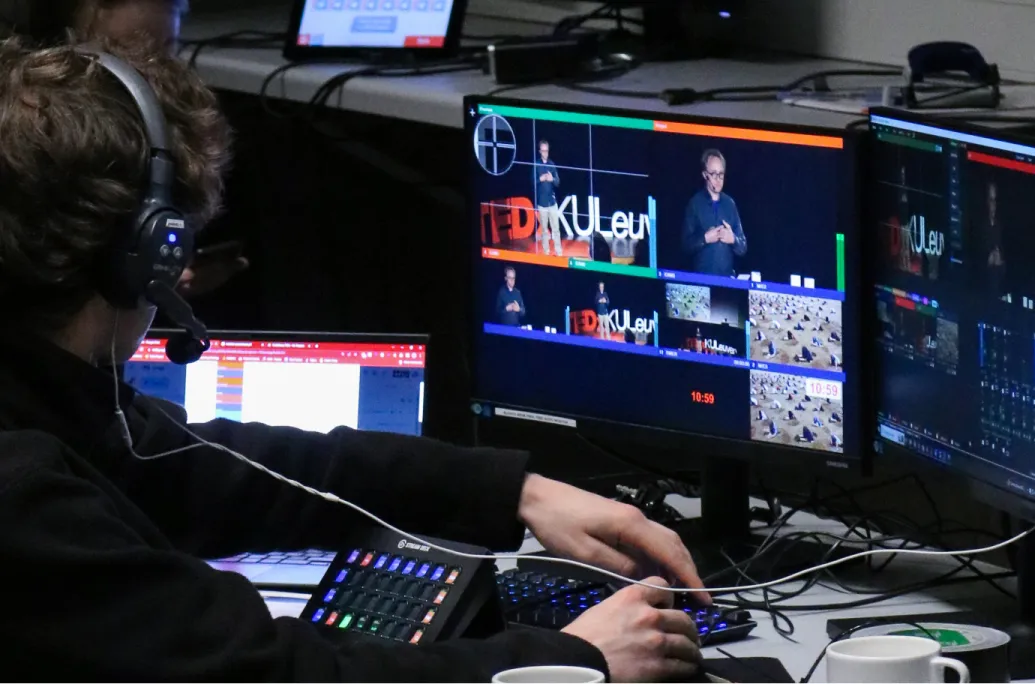 Dispositif de production pour un livestream